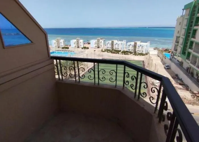 Sea View Hotel